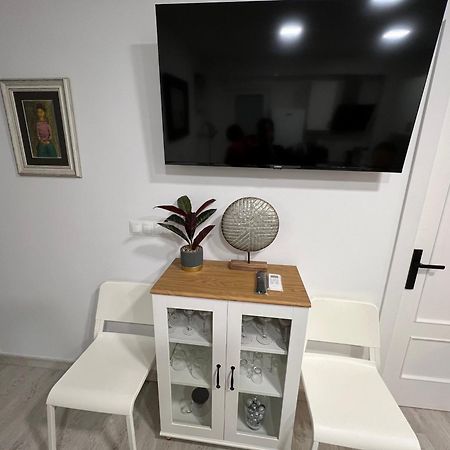 Apartmán Nuestro Rincon Del Centro Historico Especial Grupos Terraza Parking Gratis 02 Màlaga Exteriér fotografie