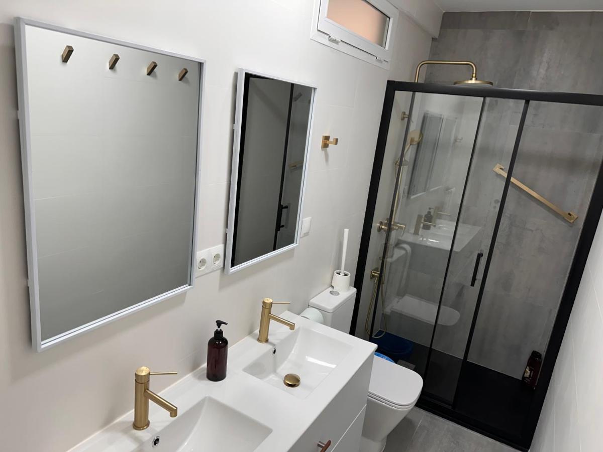 Apartmán Nuestro Rincon Del Centro Historico Especial Grupos Terraza Parking Gratis 02 Màlaga Exteriér fotografie
