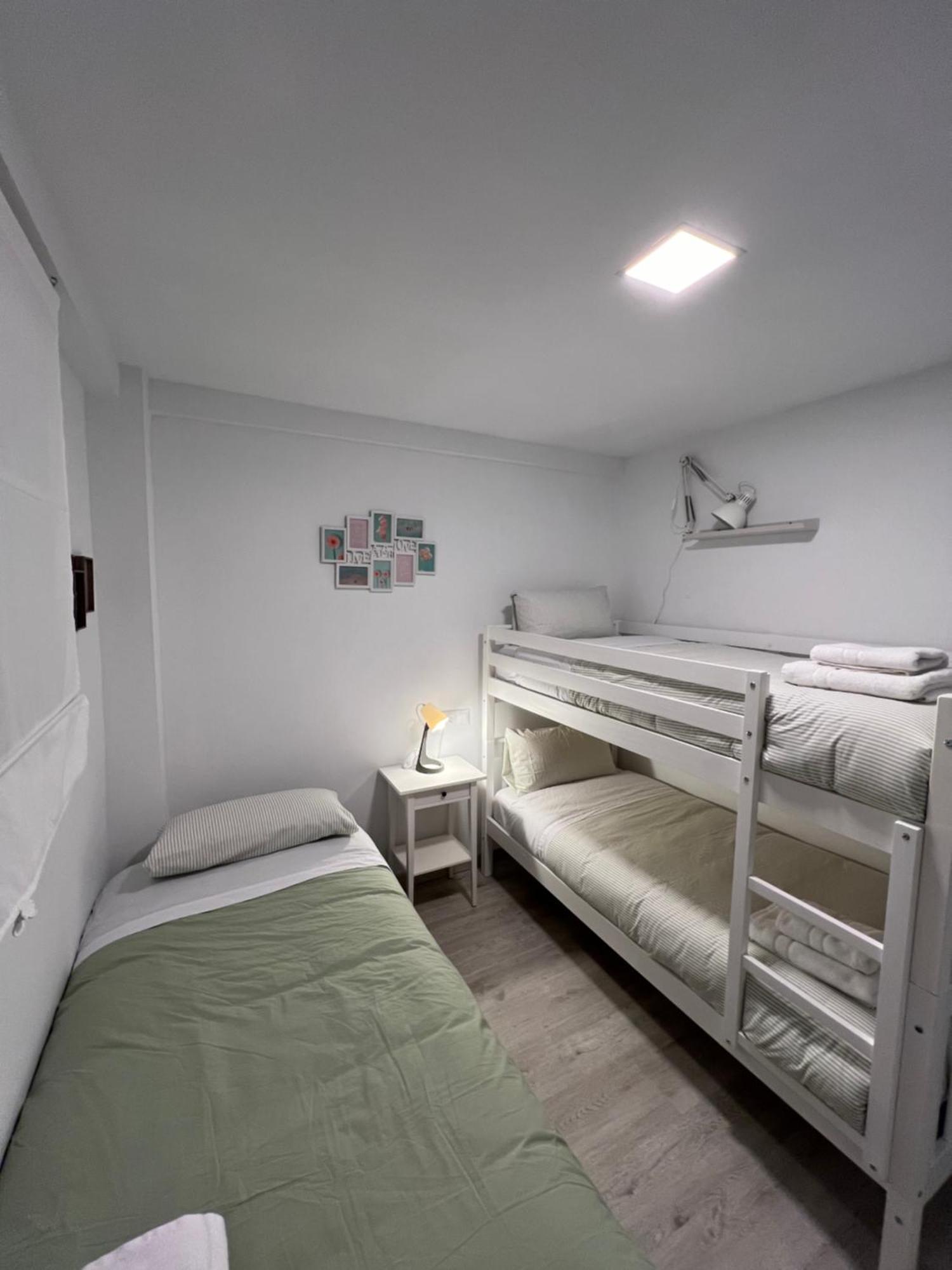 Apartmán Nuestro Rincon Del Centro Historico Especial Grupos Terraza Parking Gratis 02 Màlaga Exteriér fotografie