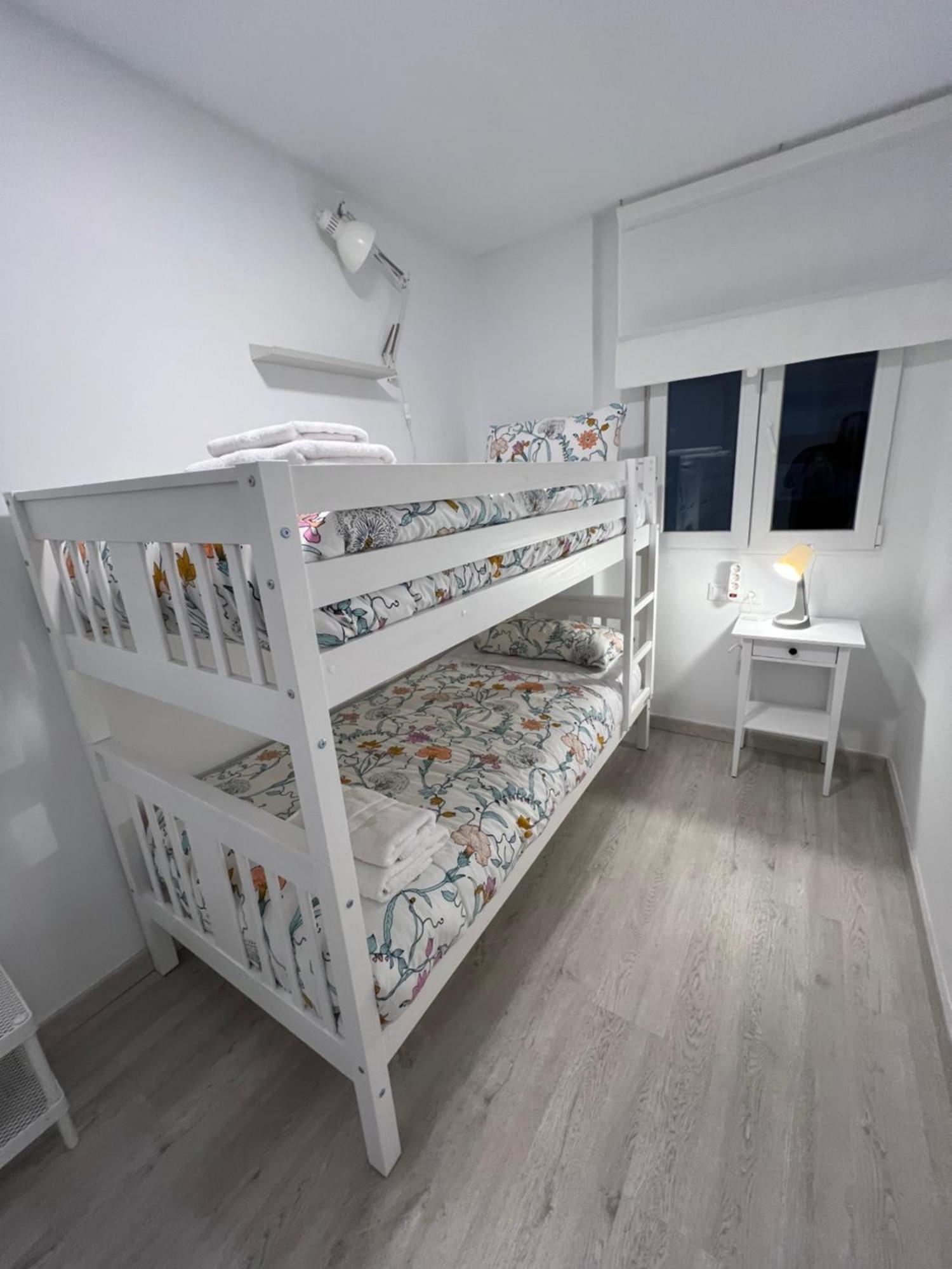 Apartmán Nuestro Rincon Del Centro Historico Especial Grupos Terraza Parking Gratis 02 Màlaga Exteriér fotografie