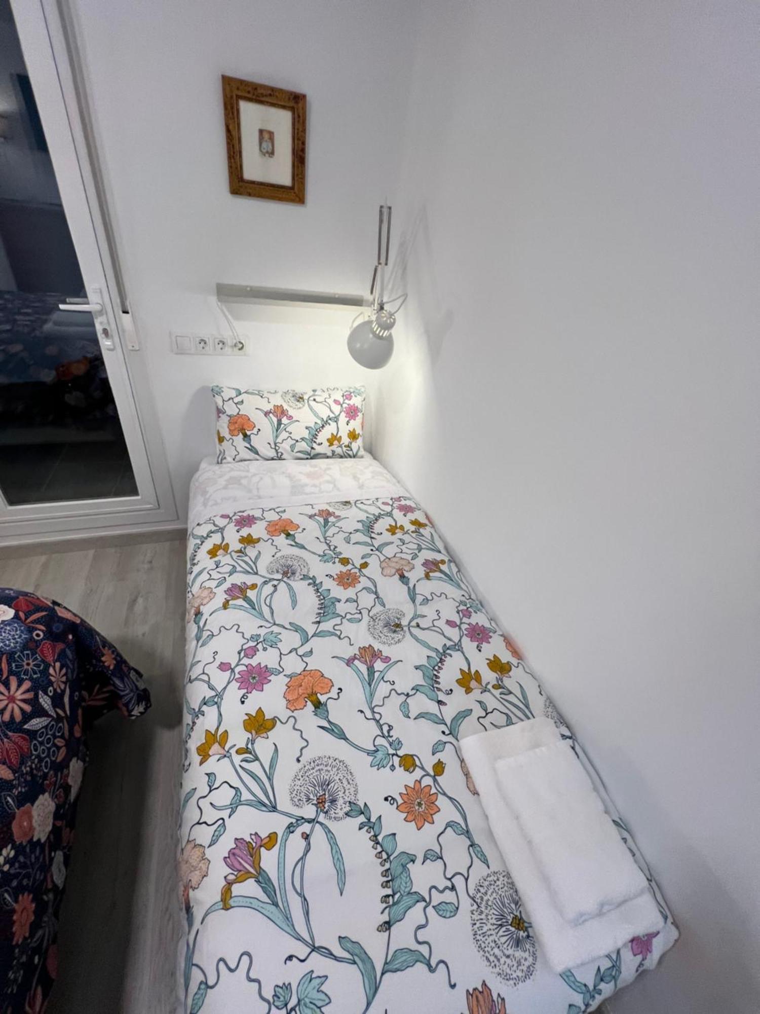 Apartmán Nuestro Rincon Del Centro Historico Especial Grupos Terraza Parking Gratis 02 Màlaga Exteriér fotografie