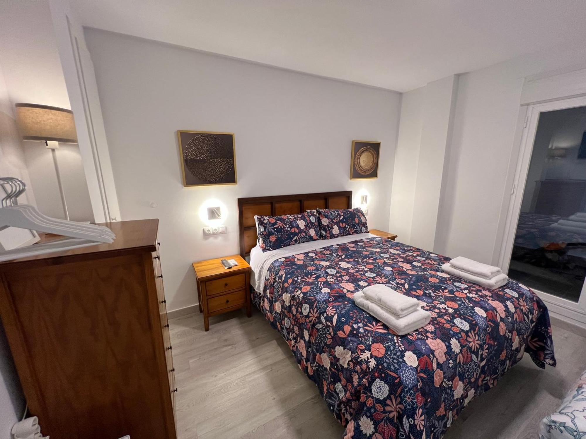 Apartmán Nuestro Rincon Del Centro Historico Especial Grupos Terraza Parking Gratis 02 Màlaga Exteriér fotografie